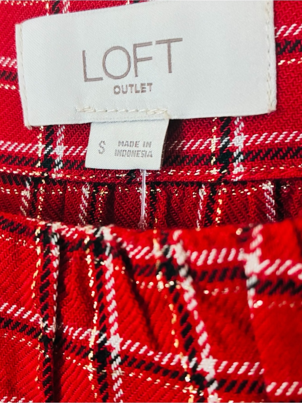 Ann Taylor LOFT Sz SMALL Red Plaid Metallic Gold Long-Sleeve Peasant Blouse Top - Picture 4 of 7
